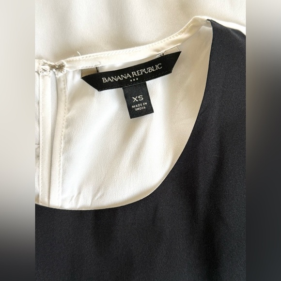Banana Republic Black & White Sleeveless Colorblock Top XS - Picture 6 of 7